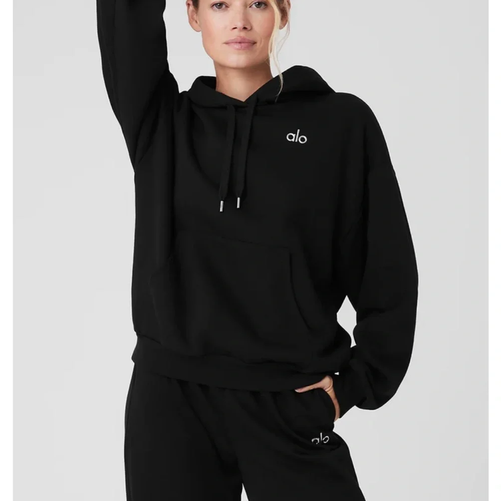 ALO Yoga | Tops | Black Alo Sweatshirt | Poshmark